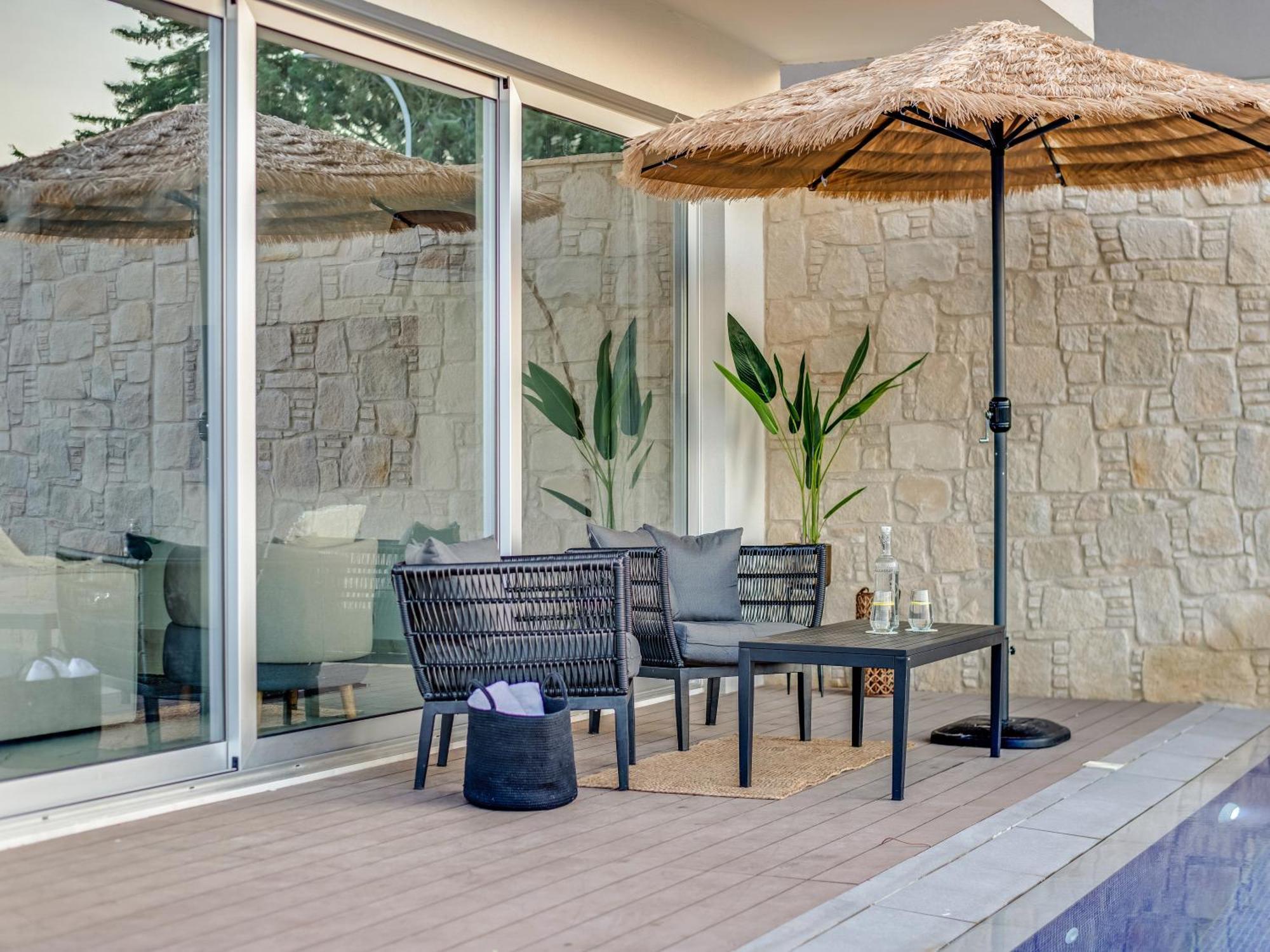 Sanders Mythical Blue Villas Paralimni Exterior photo